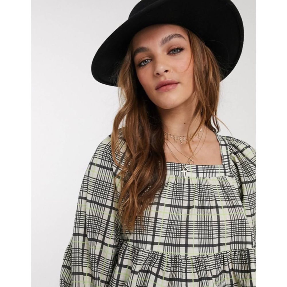 Topshop Smock Blouse in Green Check - Picture 2 of 10